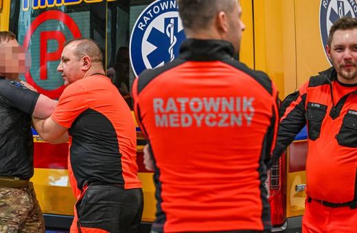 Brutalny atak na ratowników medycznych. Pielęgniarka trafiła na SOR!