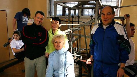 Roman Zieliński, Katarzyna Maciąg, Jolanta Wojciechowska i Andrzej Szerszeń zapraszają na zajęcia sportowe podczas ferii.