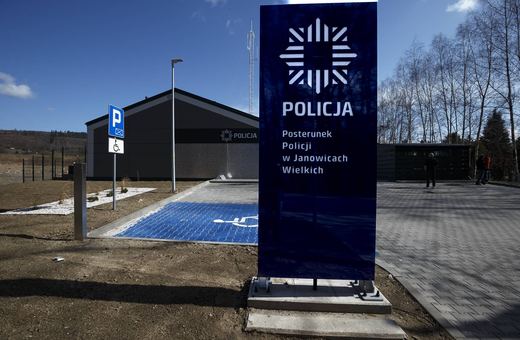 Nowe posterunki Policji w Janowicach Wielkich i Podgórzynie już otwarte dla mieszkańców