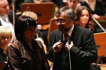 Blask gwiazd i szansa dla młodych