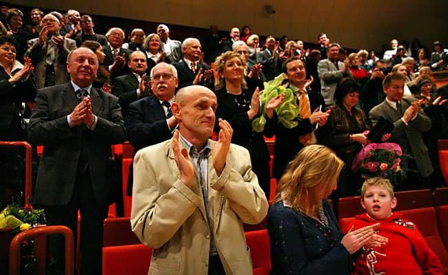 Blask gwiazd i szansa dla młodych