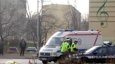Pogotowie i policja na miejscu tragedii.
