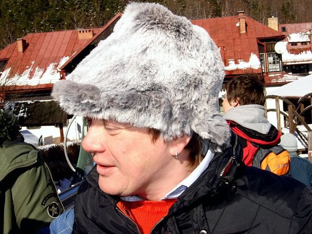 W Zimowym Zjeździe Gwiazd wzięli udział, między innymi, Katarzyna Sobczyńska, Bartosz Obuchowicz, Jacek Rozenek, Misza Hairulin z „Maratonu uśmiechu”, programu TVN oraz Ilona Felic