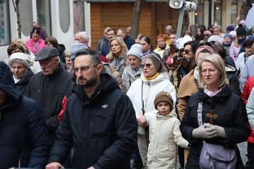 Miejska Droga Krzyżowa w sercu Jeleniej Góry