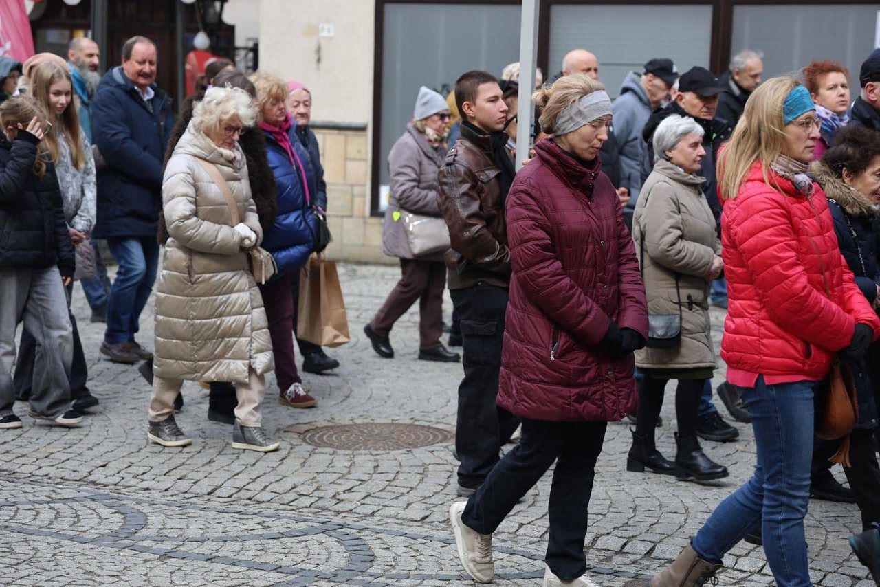 Miejska Droga Krzyżowa w sercu Jeleniej Góry