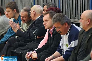 Za słabe na Lotos