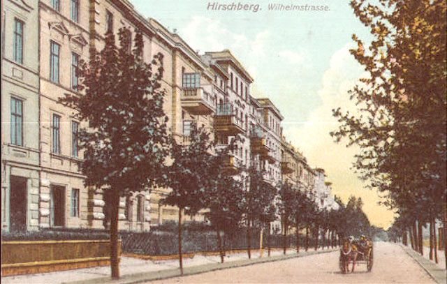 Czym byłaby Jelenia Góra bez ul. Wojska Polskiego (Wilhelmstrasse)?