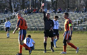 Lider pokonał Bazalt