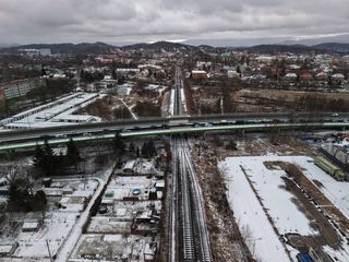 Pełna jazda na estakadzie