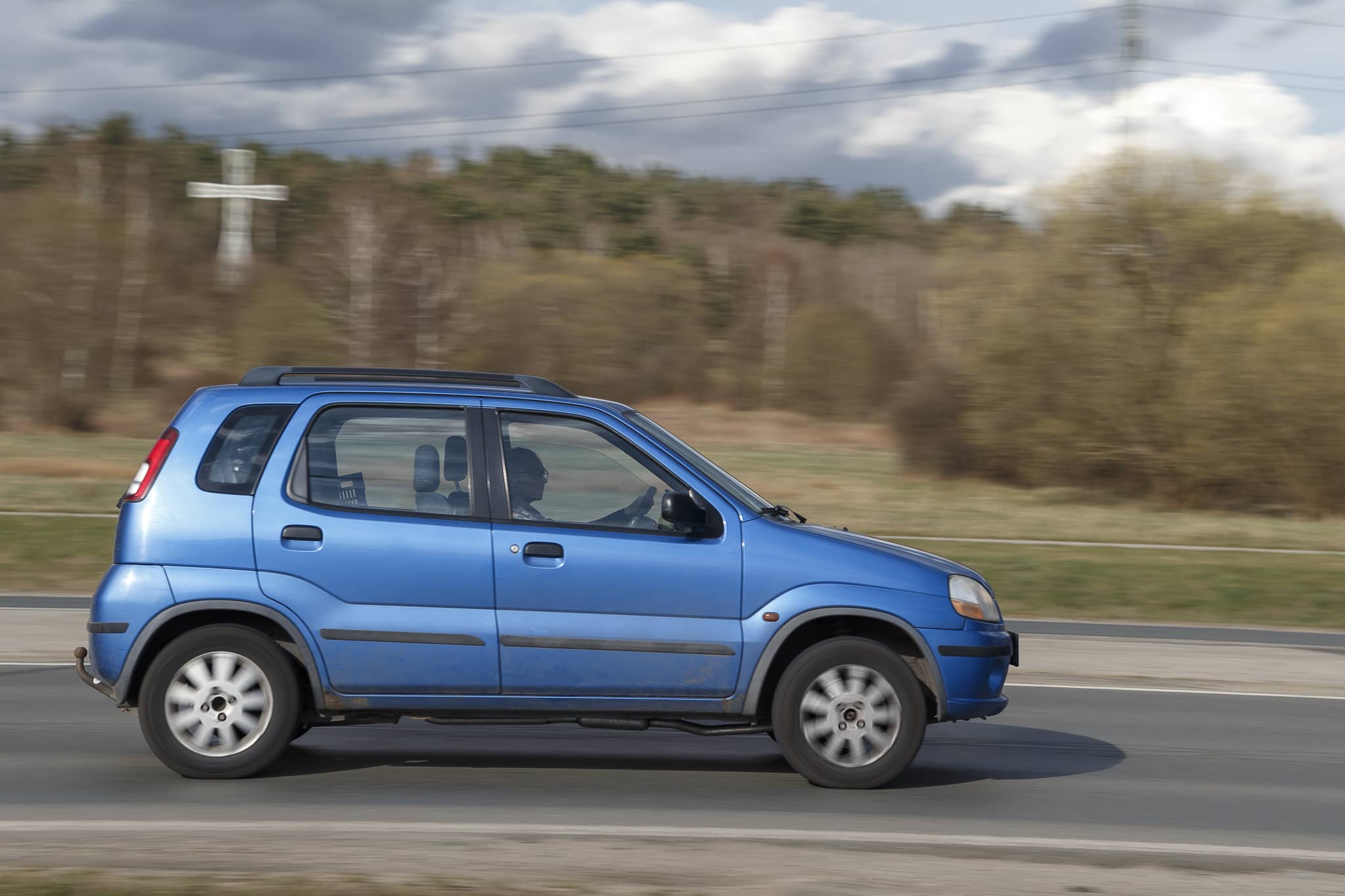 Jeśli auto jest niebieskie albo żółte to bardzo chętnie