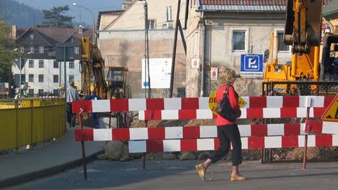 Tak na Karkonoskiej ma być aż do końca października.
