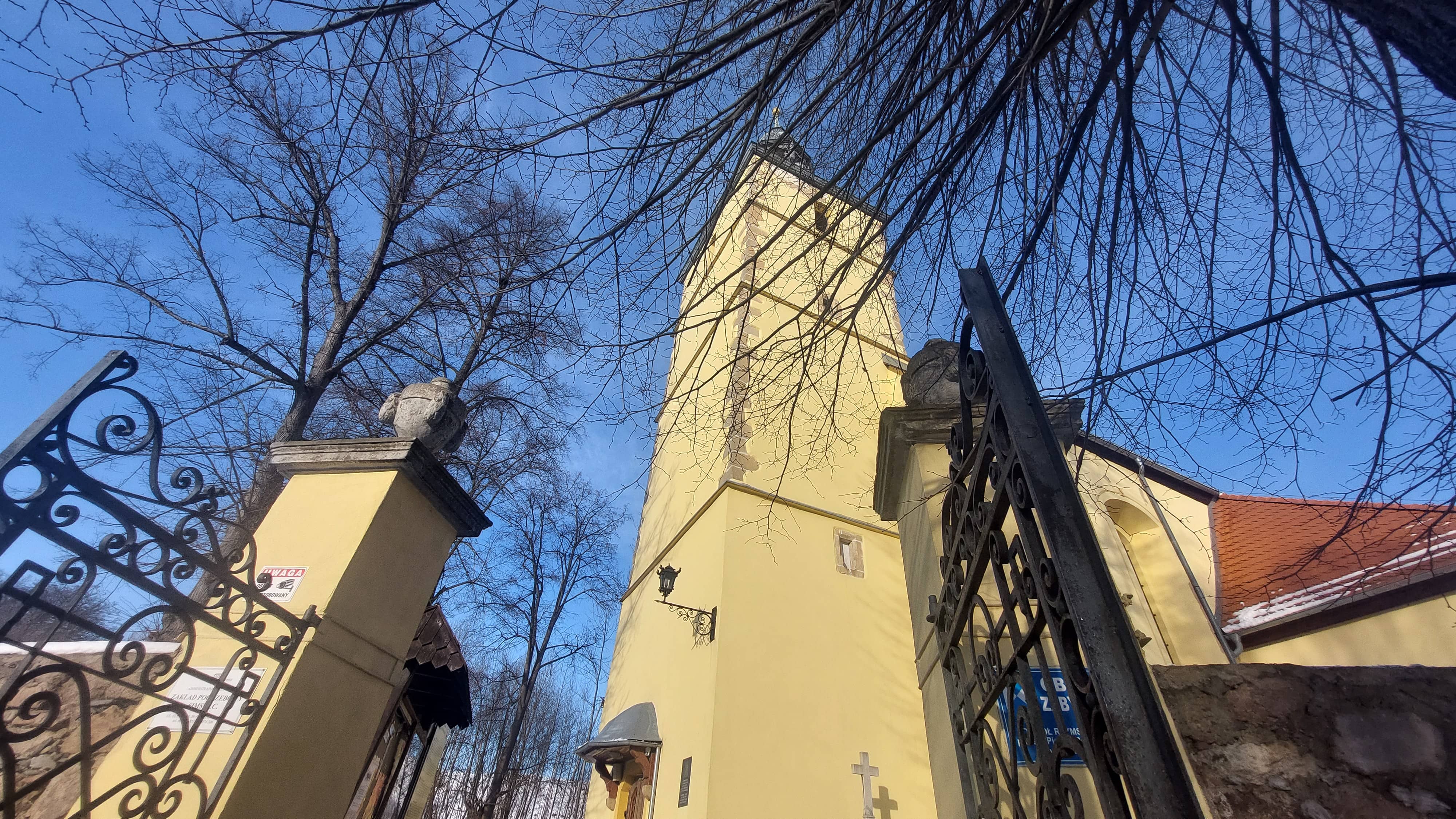 Bezsensowny mord. Z siekierą na księdza z Maciejowej