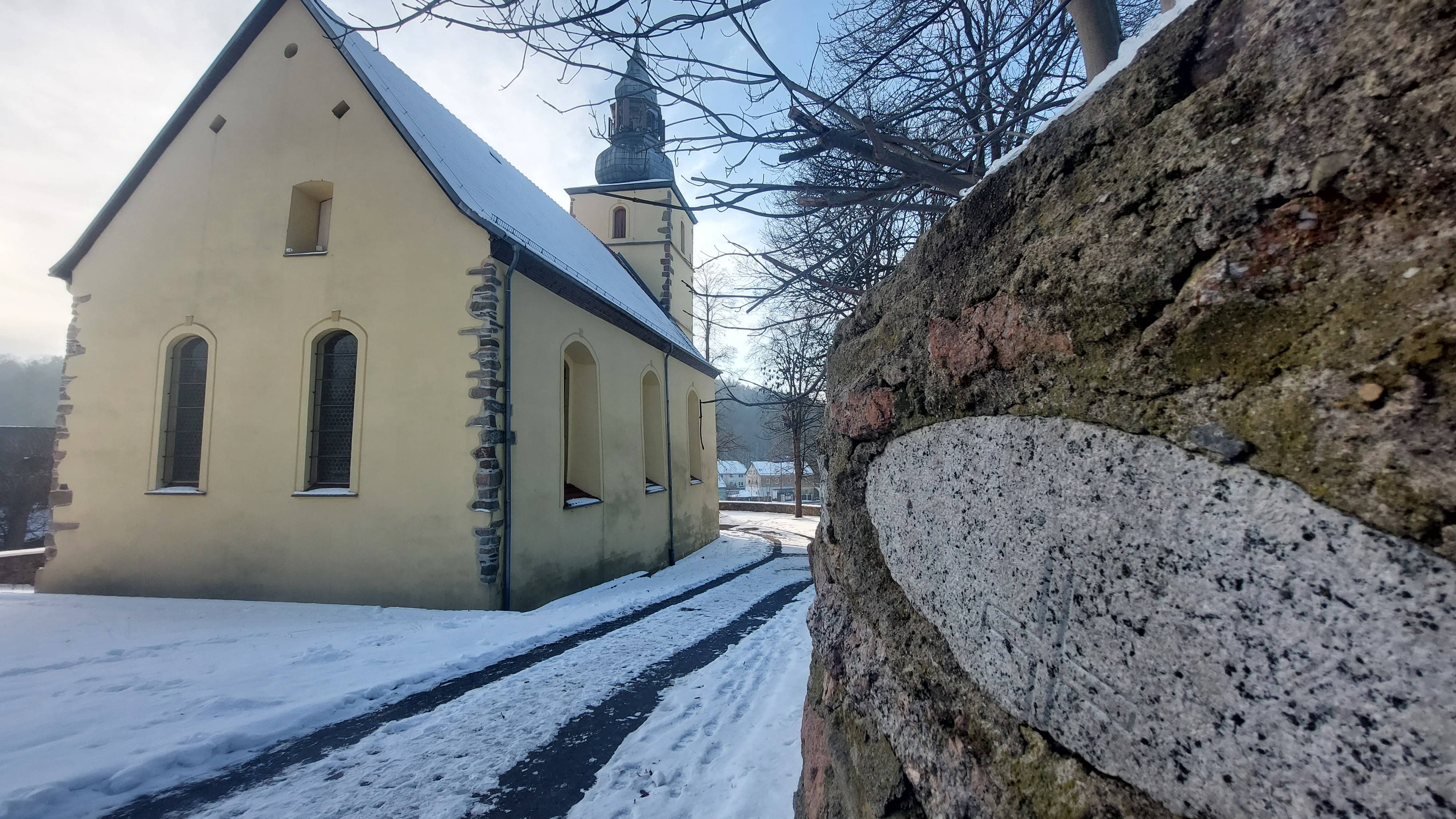 Bezsensowny mord. Z siekierą na księdza z Maciejowej