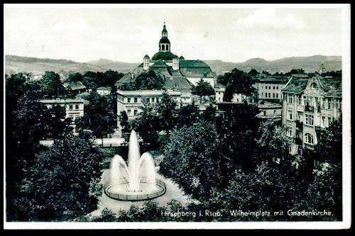 Skwer na placu Wilhelma z fontanną. Po 1945 roku – plac Kościuszki, już bez wodotrysku.