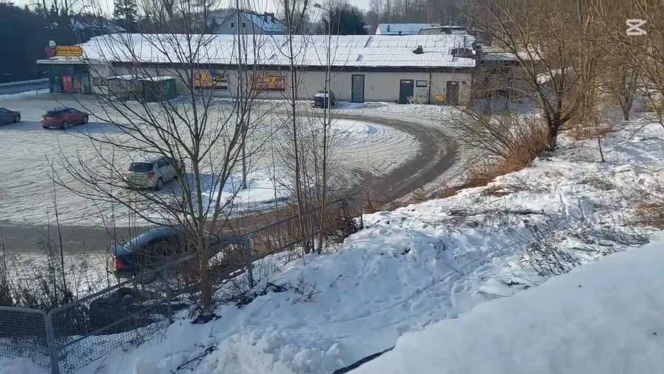 Kiedyś palono tu znicze, dziś robi się zakupy na obiad