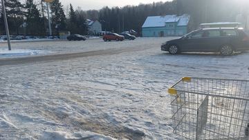 Kiedyś palono tu znicze, dziś robi się zakupy na obiad