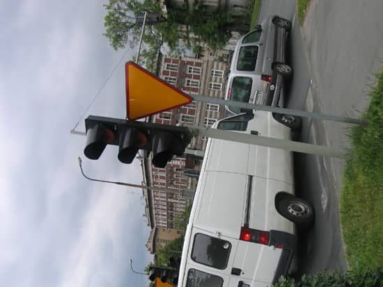 Jedno z bardziej ruchliwych i niebezpiecznych skrzyżowań do piątku będzie jeszcze trudniejsze do pokonania.