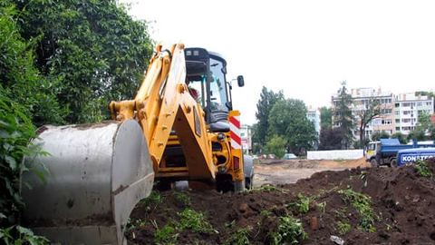 Koparki już przygotowują teren pod budowę nowej stacji pali