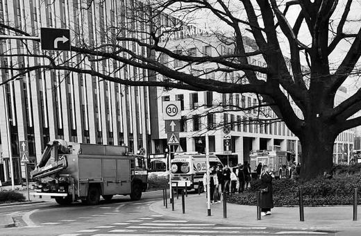 Tragiczny upadek z tarasu galerii handlowej