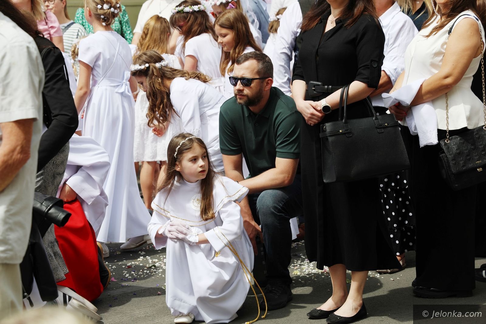 Cztery ołtarze i procesja przez miasto