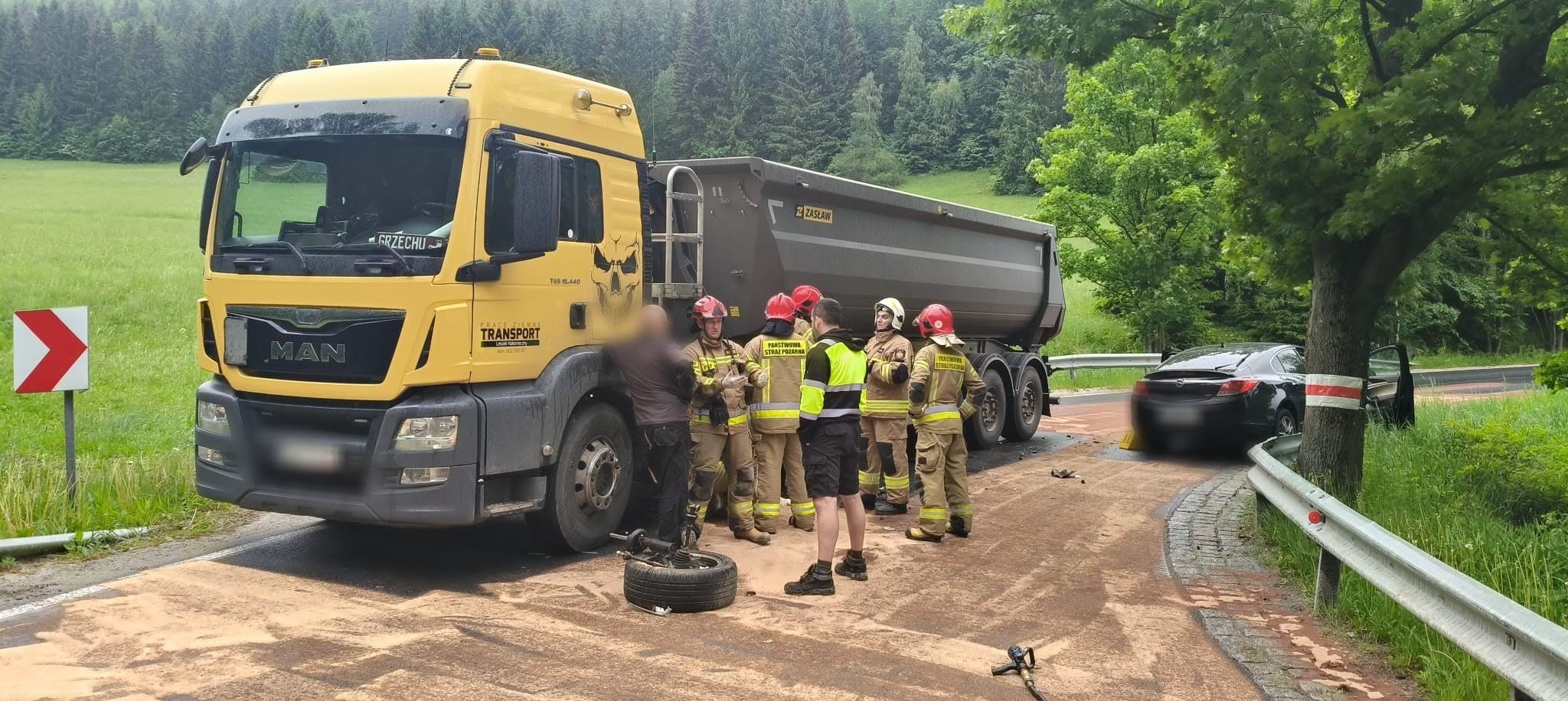 Groźna kolizja w Ogorzelcu