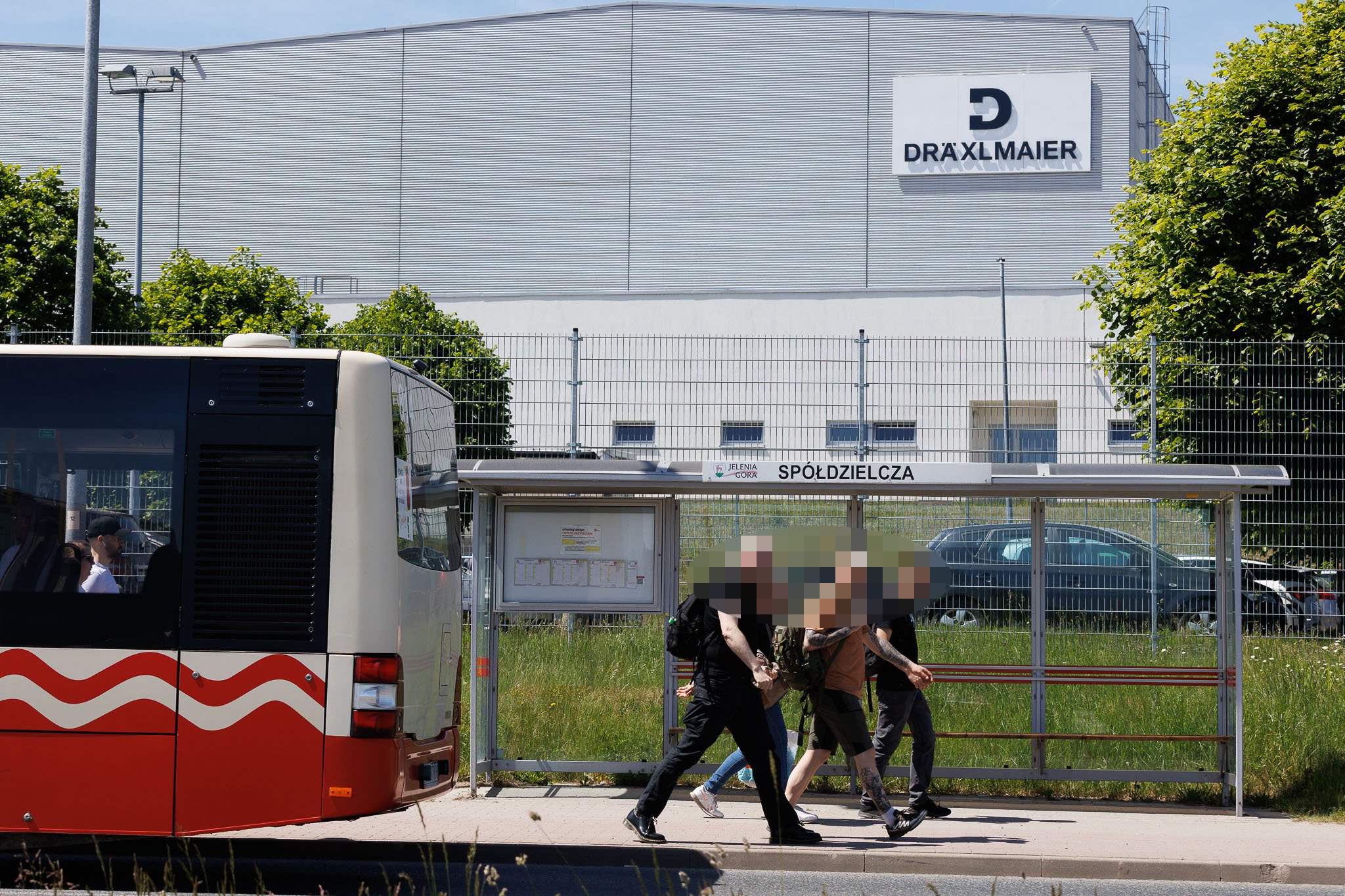 Dräxlmaier wysoko
