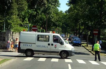 Dziecko pod ciężarówką