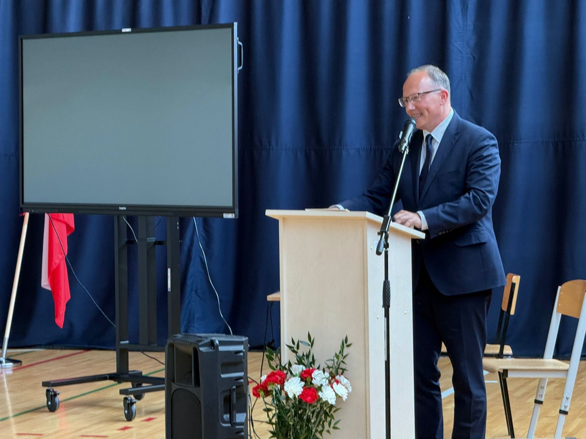 Jubileusz szkoły w Jeżowie Sudeckim