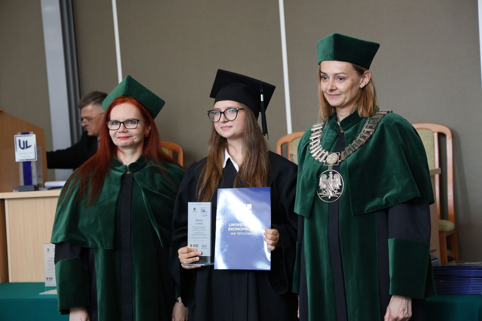 Młodzi liderzy odebrali dyplomy