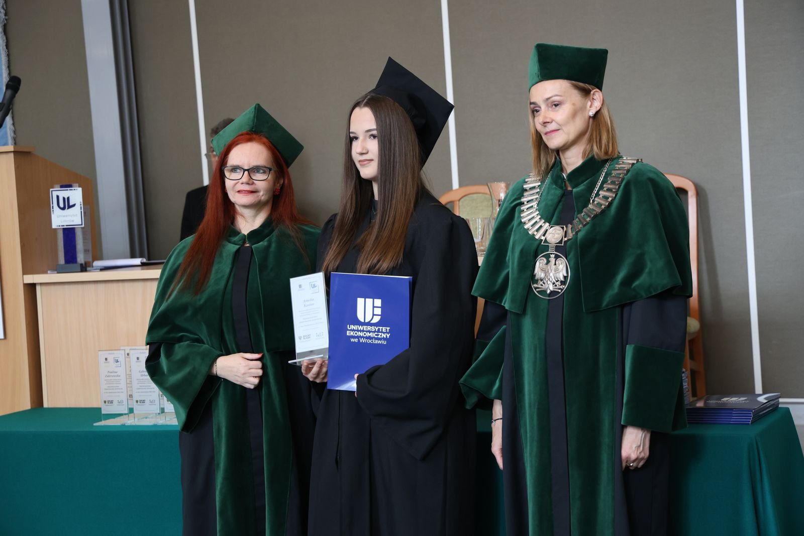 Młodzi liderzy odebrali dyplomy