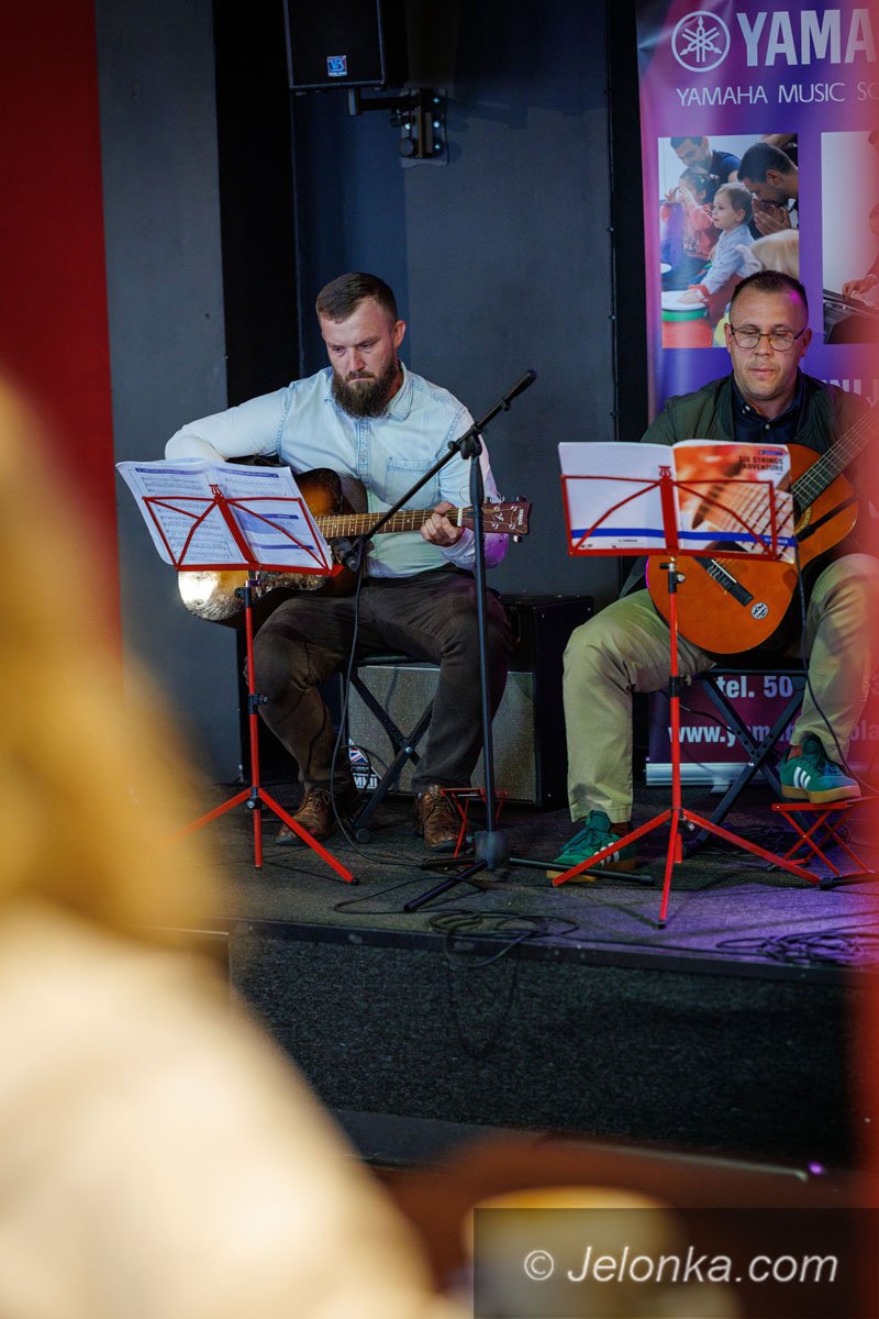Muzyczne emocje w Klubie Kwadrat. Uczniowie Yamaha zachwycili publiczność