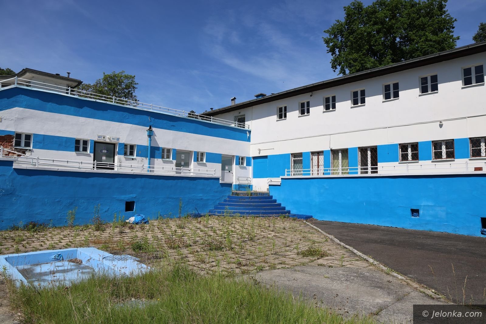 Umowa na projekt basenu przy Sudeckiej