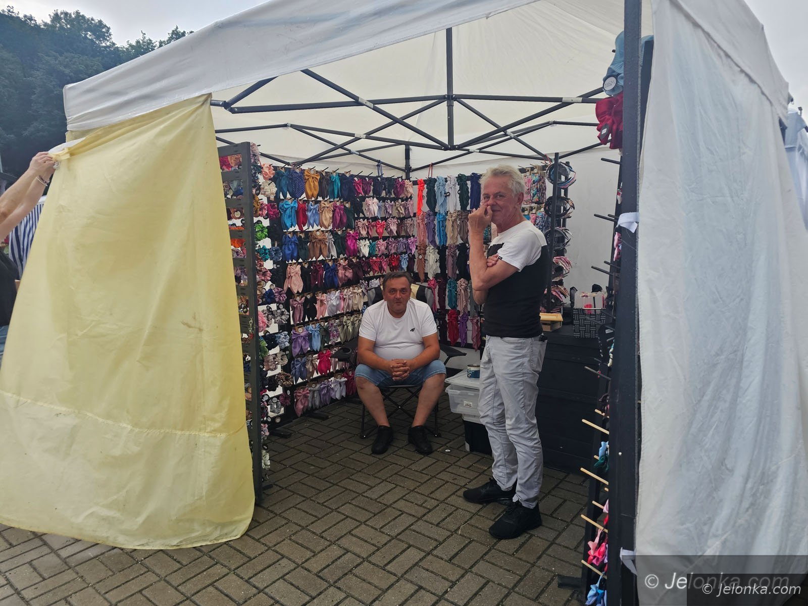 Rzemiosło, muzyka i warsztaty pod Chojnikiem