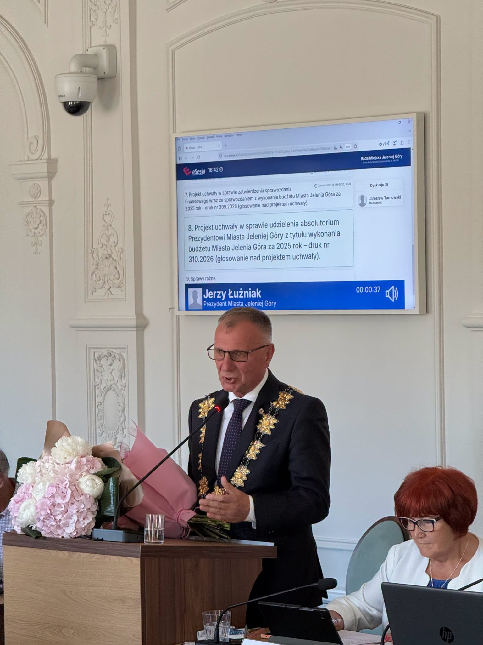 Prezydent Jeleniej Góry z wotum zaufania i absolutorium