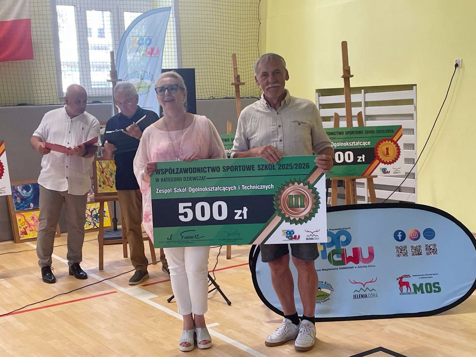 Sportowe sukcesy szkół nagrodzone