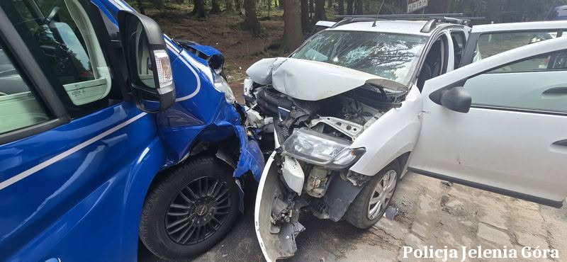 Groźne zderzenie przy Zakręcie Śmierci