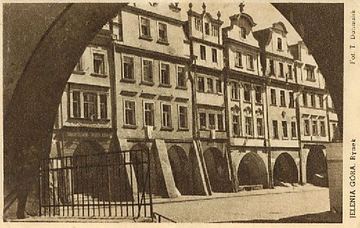 Kamieniczki w jeleniogórskim rynku. W jednej z nich była kawiarnia „U Turka”.