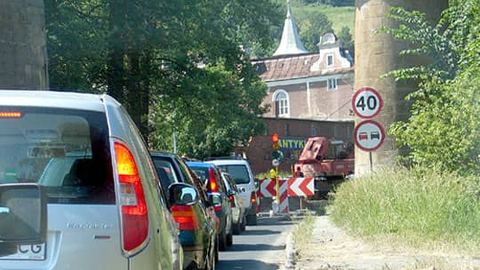 Utrudnienia na drodze do Bolkowa potrwają do października. Może się okazać,że będzie to jedyna modernizacja tego fragmentu połączenia z Wrocławiem...