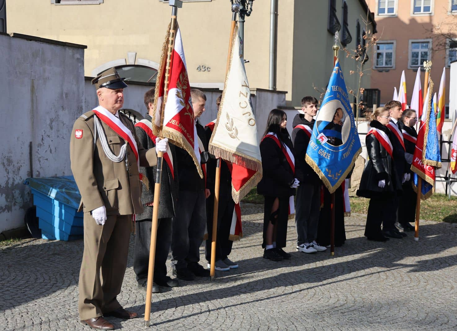 Hołd ofiarom katastrofy smoleńskiej