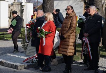 Hołd ofiarom katastrofy smoleńskiej