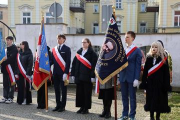 Hołd ofiarom katastrofy smoleńskiej