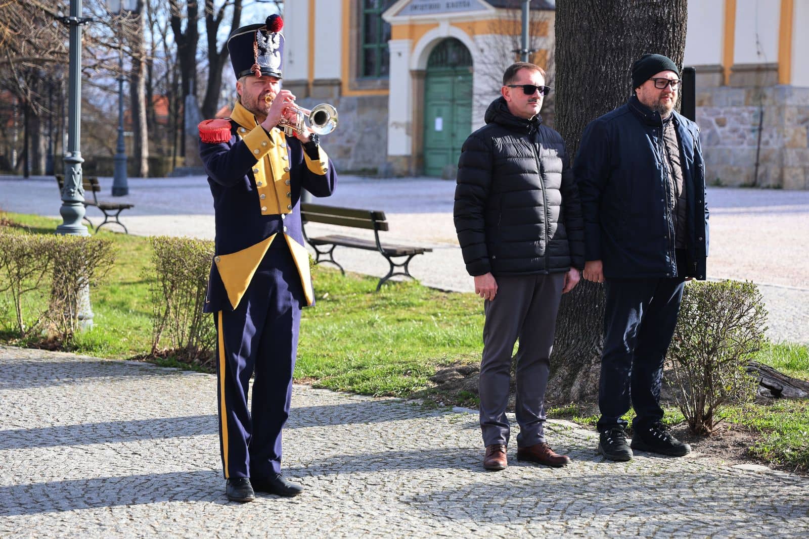 Hołd ofiarom katastrofy smoleńskiej