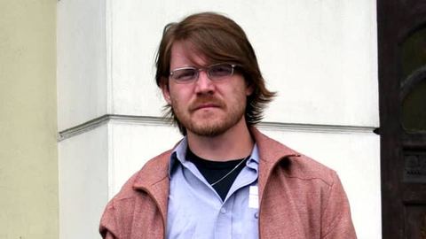Chciałbym tworzyć tutaj tzw. teatr zaangażowany. (…) Nasze codzienne życie uwiązane jest w politykę – mówi Wojciech Klemm