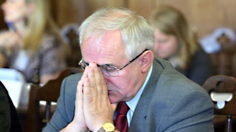 Józef Kusiak ma oryginalny pomysł na wakacje: Jerozolima.