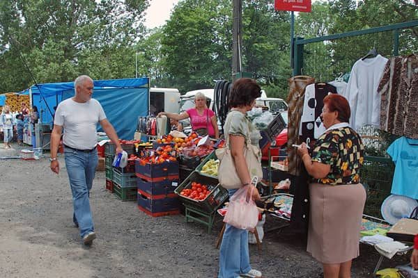 Według wielu ciepliczan teren giełdy przy ul. Lubańskiej to dobre miejsce dla hipermarketu.