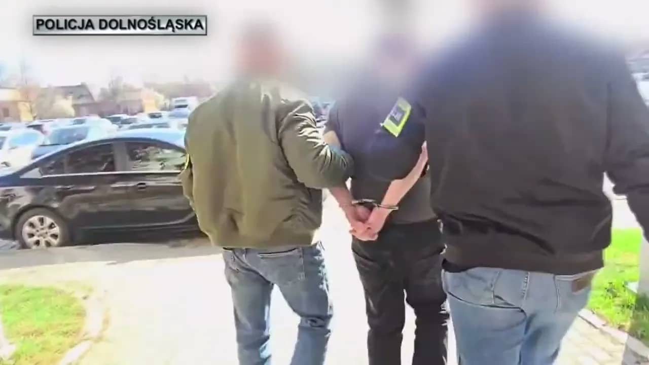 Krwawy atak w hostelu