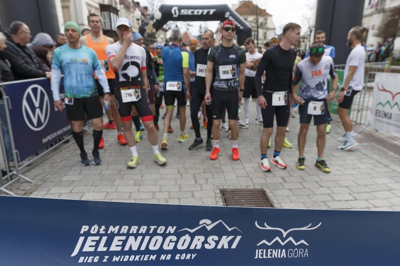 Powiat karkonoski oczami biegaczy