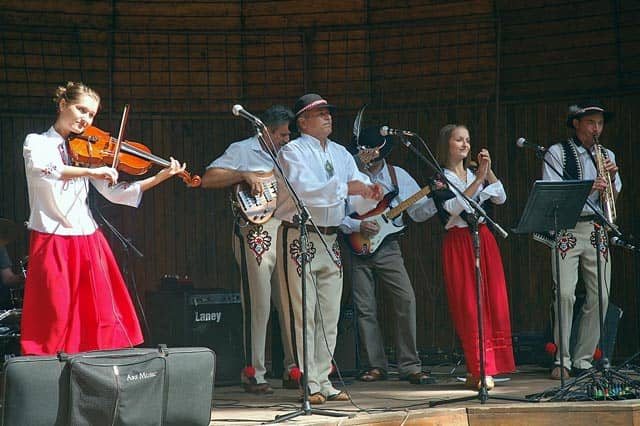 Dawka folku w muszli