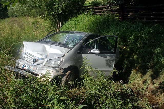 Mercedesem do rowu