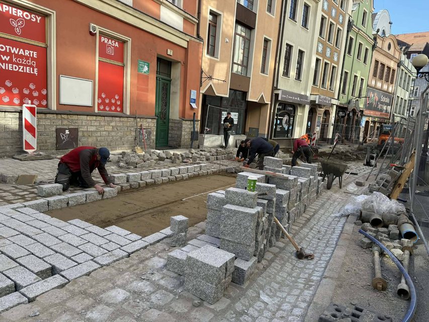 Plac budowy w sercu Jeleniej Góry